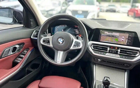 BMW 3 серия, 2022 год, 2 700 777 рублей, 11 фотография