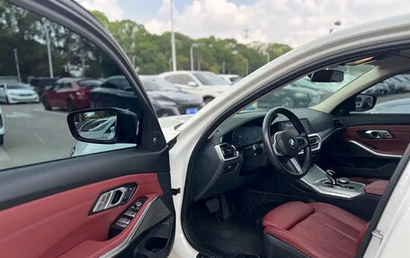 BMW 3 серия, 2022 год, 2 700 777 рублей, 12 фотография
