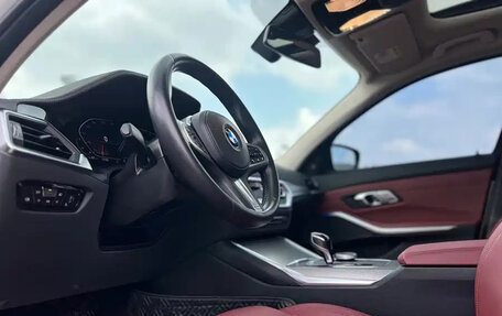 BMW 3 серия, 2022 год, 2 700 777 рублей, 14 фотография