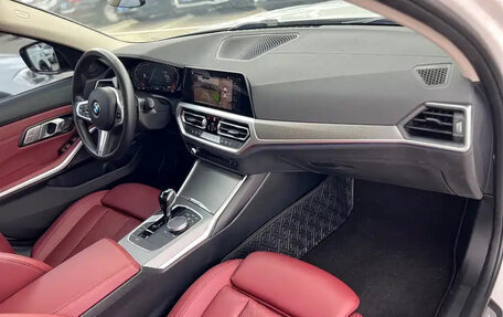BMW 3 серия, 2022 год, 2 700 777 рублей, 18 фотография