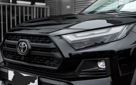 Toyota RAV4, 2024 год, 3 775 000 рублей, 12 фотография