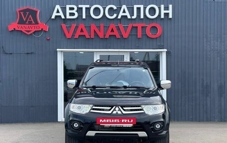 Mitsubishi Pajero Sport II рестайлинг, 2015 год, 1 890 000 рублей, 2 фотография