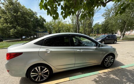 Hyundai Solaris II рестайлинг, 2013 год, 9 фотография