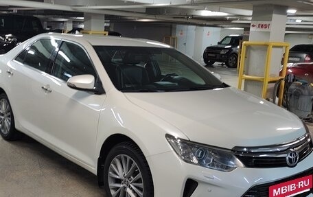 Toyota Camry, 2015 год, 2 200 000 рублей, 8 фотография