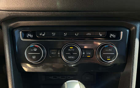 Volkswagen Tiguan II, 2019 год, 2 190 000 рублей, 17 фотография