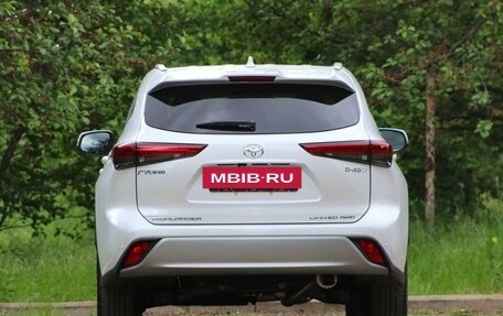 Toyota Highlander, 2025 год, 5 390 000 рублей, 5 фотография