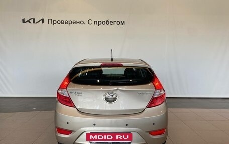 Hyundai Solaris II рестайлинг, 2014 год, 919 000 рублей, 5 фотография