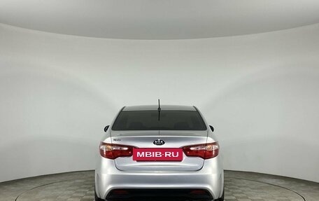 KIA Rio III рестайлинг, 2015 год, 860 000 рублей, 8 фотография