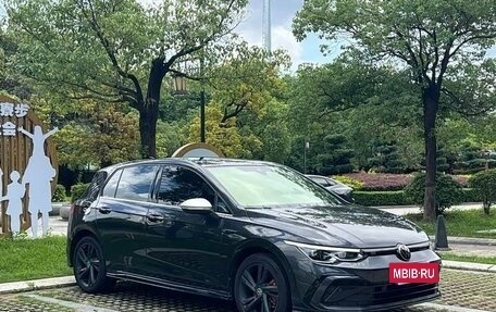 Volkswagen Golf VIII, 2021 год, 1 360 000 рублей, 2 фотография