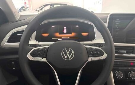 Volkswagen T-Roc I, 2025 год, 2 150 000 рублей, 12 фотография