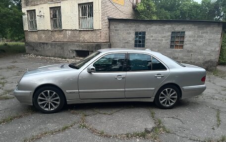 Mercedes-Benz E-Класс, 1999 год, 680 000 рублей, 14 фотография