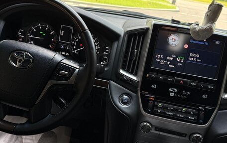 Toyota Land Cruiser 200, 2019 год, 10 000 000 рублей, 11 фотография