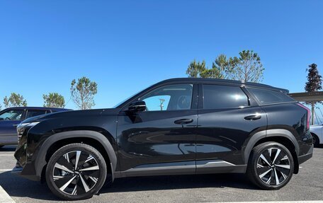 Geely Atlas, 2024 год, 3 000 000 рублей, 4 фотография