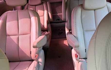 KIA Carnival III, 2016 год, 2 260 000 рублей, 16 фотография
