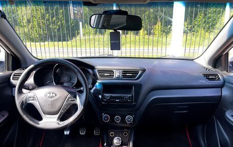 KIA Rio III рестайлинг, 2016 год, 909 000 рублей, 10 фотография