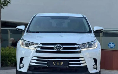 Toyota Highlander, 2021 год, 2 500 000 рублей, 1 фотография