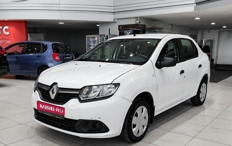 Renault Logan II, 2018 год, 850 000 рублей, 1 фотография