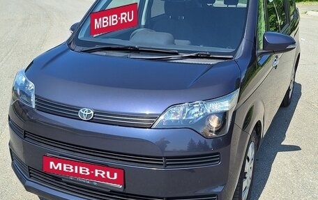 Toyota Spade, 2014 год, 1 100 000 рублей, 5 фотография