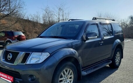 Nissan Pathfinder, 2012 год, 1 700 000 рублей, 2 фотография