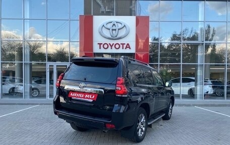 Toyota Land Cruiser Prado 150 рестайлинг 2, 2017 год, 5 100 000 рублей, 5 фотография