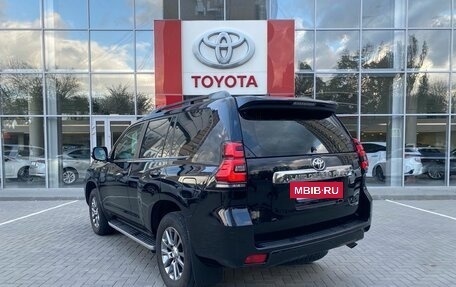 Toyota Land Cruiser Prado 150 рестайлинг 2, 2017 год, 5 100 000 рублей, 7 фотография