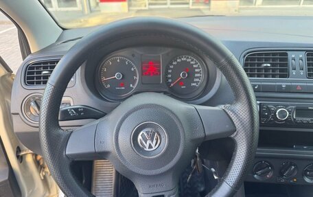 Volkswagen Polo VI (EU Market), 2012 год, 890 000 рублей, 11 фотография