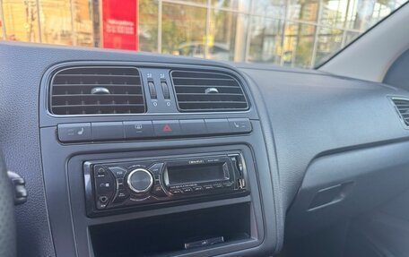 Volkswagen Polo VI (EU Market), 2012 год, 890 000 рублей, 12 фотография