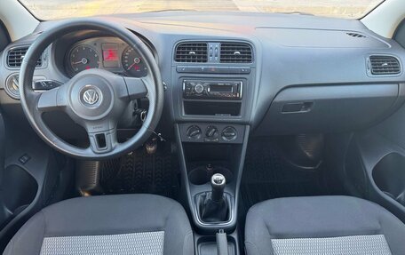 Volkswagen Polo VI (EU Market), 2012 год, 890 000 рублей, 13 фотография