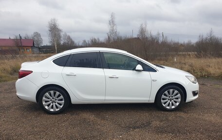 Opel Astra J, 2012 год, 870 000 рублей, 5 фотография