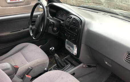 KIA Sportage IV рестайлинг, 2004 год, 350 000 рублей, 8 фотография