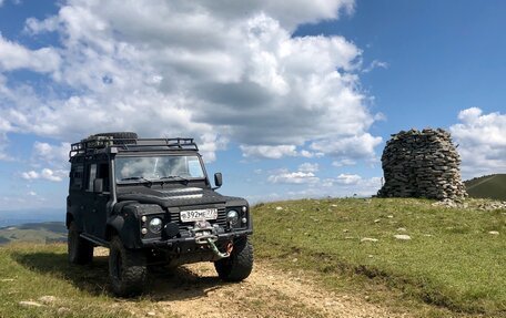 Land Rover Defender I, 2011 год, 1 500 000 рублей, 3 фотография