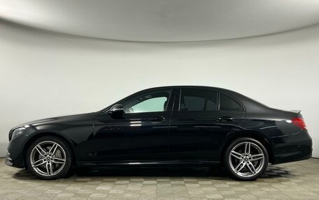 Mercedes-Benz E-Класс, 2019 год, 2 899 000 рублей, 3 фотография
