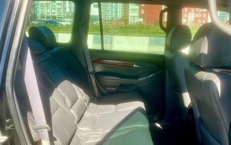 Toyota Land Cruiser Prado 120 рестайлинг, 2006 год, 3 100 000 рублей, 19 фотография