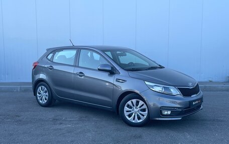 KIA Rio III рестайлинг, 2016 год, 1 100 000 рублей, 3 фотография