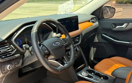 Ford Escape, 2021 год, 2 000 077 рублей, 7 фотография