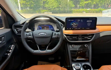 Ford Escape, 2021 год, 2 000 077 рублей, 9 фотография