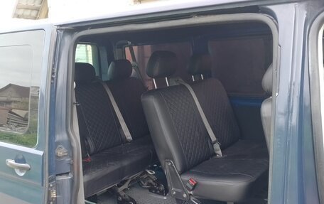 Volkswagen Transporter T5 рестайлинг, 2004 год, 699 000 рублей, 5 фотография