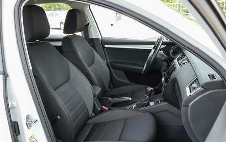 Skoda Octavia, 2019 год, 1 700 000 рублей, 8 фотография