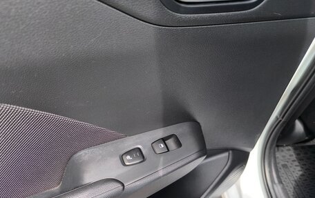 Hyundai Solaris II рестайлинг, 2019 год, 1 270 000 рублей, 10 фотография