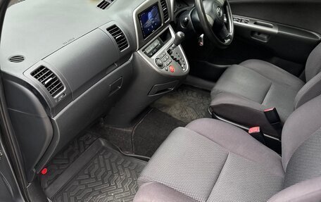 Toyota Wish II, 2003 год, 790 000 рублей, 21 фотография