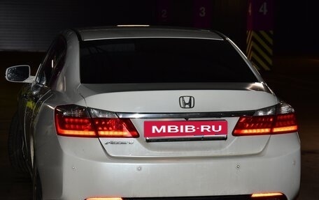 Honda Accord IX рестайлинг, 2013 год, 1 280 000 рублей, 3 фотография