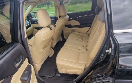 Toyota Highlander III, 2014 год, 3 350 000 рублей, 13 фотография