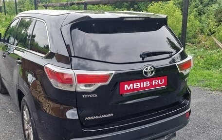 Toyota Highlander III, 2014 год, 3 350 000 рублей, 7 фотография
