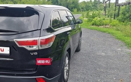 Toyota Highlander III, 2014 год, 3 350 000 рублей, 6 фотография