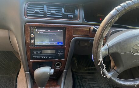 Toyota Mark II VIII (X100), 2000 год, 700 000 рублей, 24 фотография