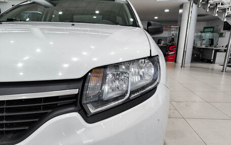 Renault Logan II, 2018 год, 850 000 рублей, 21 фотография
