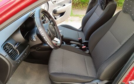 KIA Rio IV, 2018 год, 1 580 000 рублей, 14 фотография