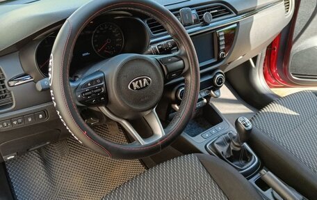 KIA Rio IV, 2018 год, 1 580 000 рублей, 16 фотография
