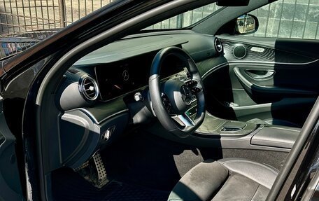 Mercedes-Benz E-Класс, 2021 год, 4 500 000 рублей, 8 фотография