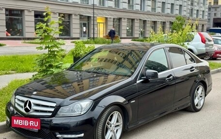 Mercedes-Benz C-Класс, 2011 год, 1 100 000 рублей, 2 фотография